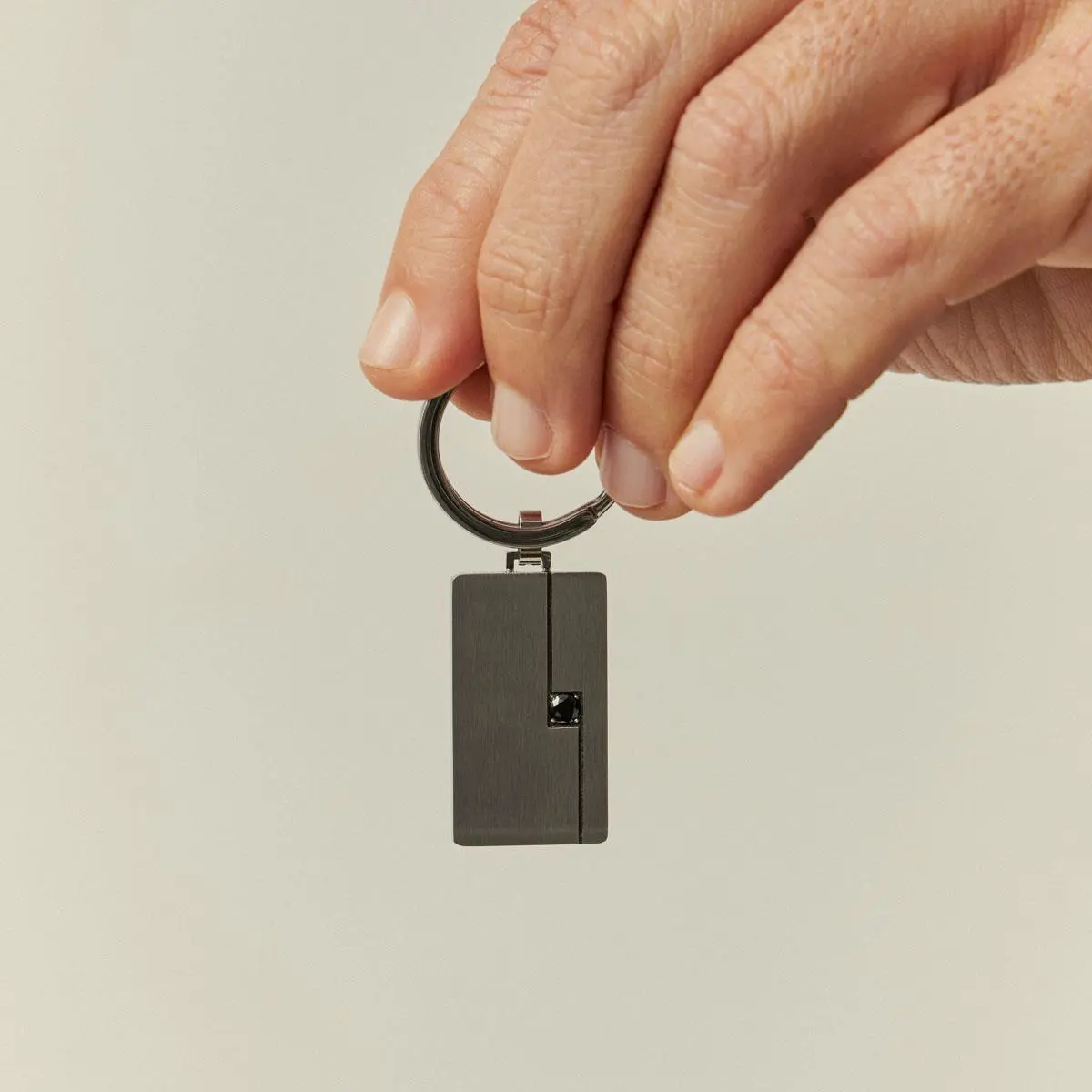 OH-020 Keyframe em PRETO, imagem 3